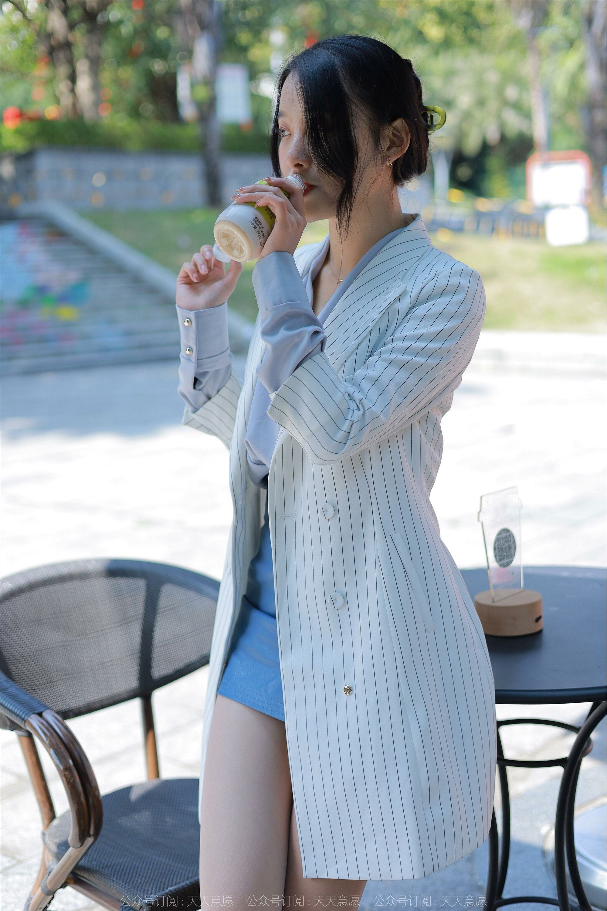 IESS异思趣向  2022.04.16 丝享家1061：婉萍《蓝衣女神》